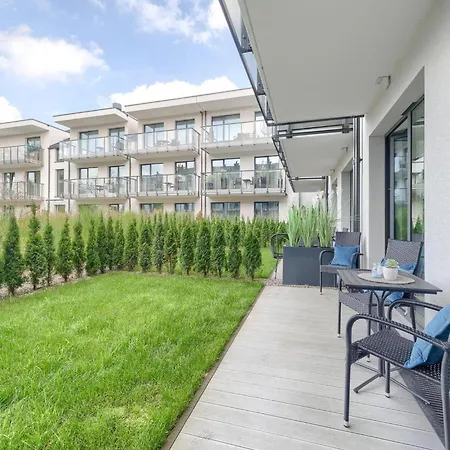 아파트 In By Baltic