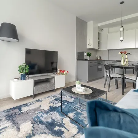 In By Baltic 아파트